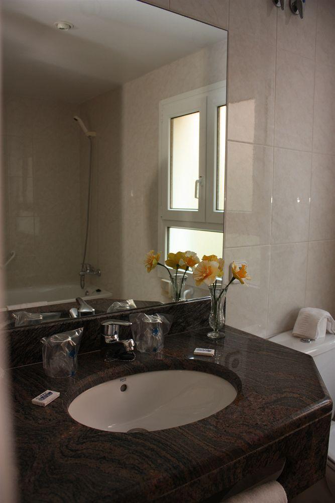 סנט אנטוני דה קלנג'ה Hotel Rosa Dels Vents מראה חיצוני תמונה